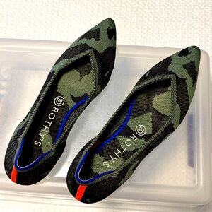 The Point in Green Camo